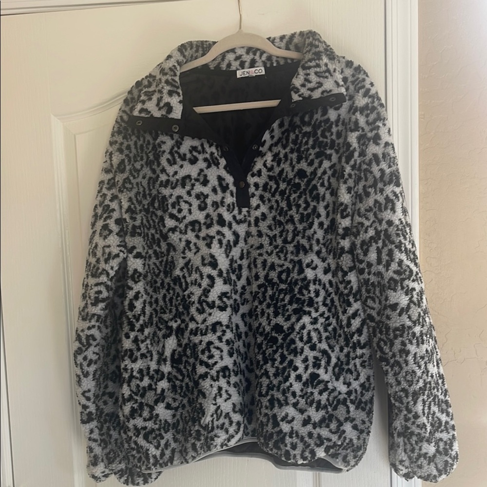 Cozy Black and White Teddy Jacket with Animal Print